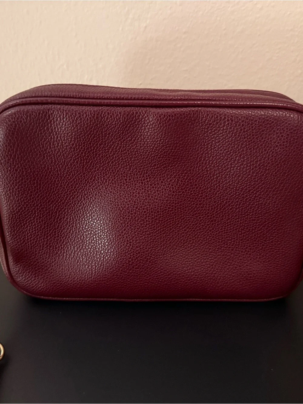 Michael Kors compact pebbled